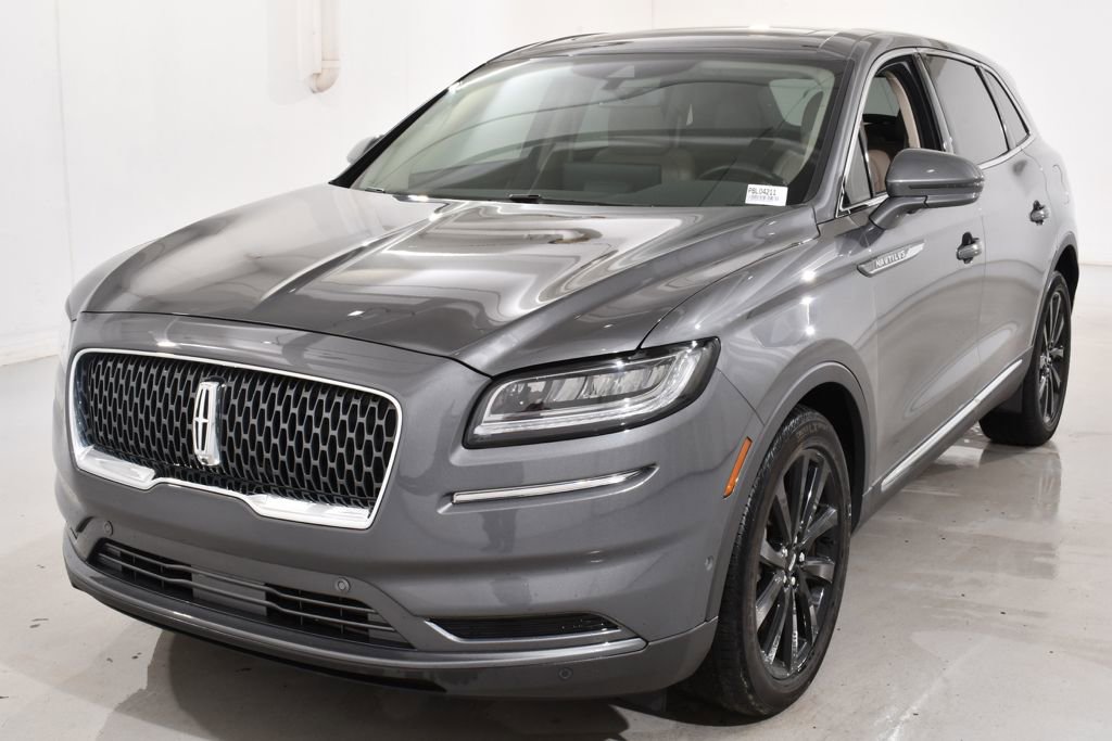 Used 2023 Lincoln Nautilus Reserve w/ Equipment Group 201A AWD/4WD image 2