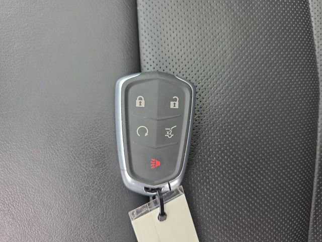 Used 2020 Cadillac XT5 Sportv w/ LPO, Floor Liner Package AWD/4WD image 36