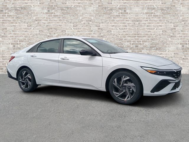 Certified 2025 Hyundai Elantra Sport
