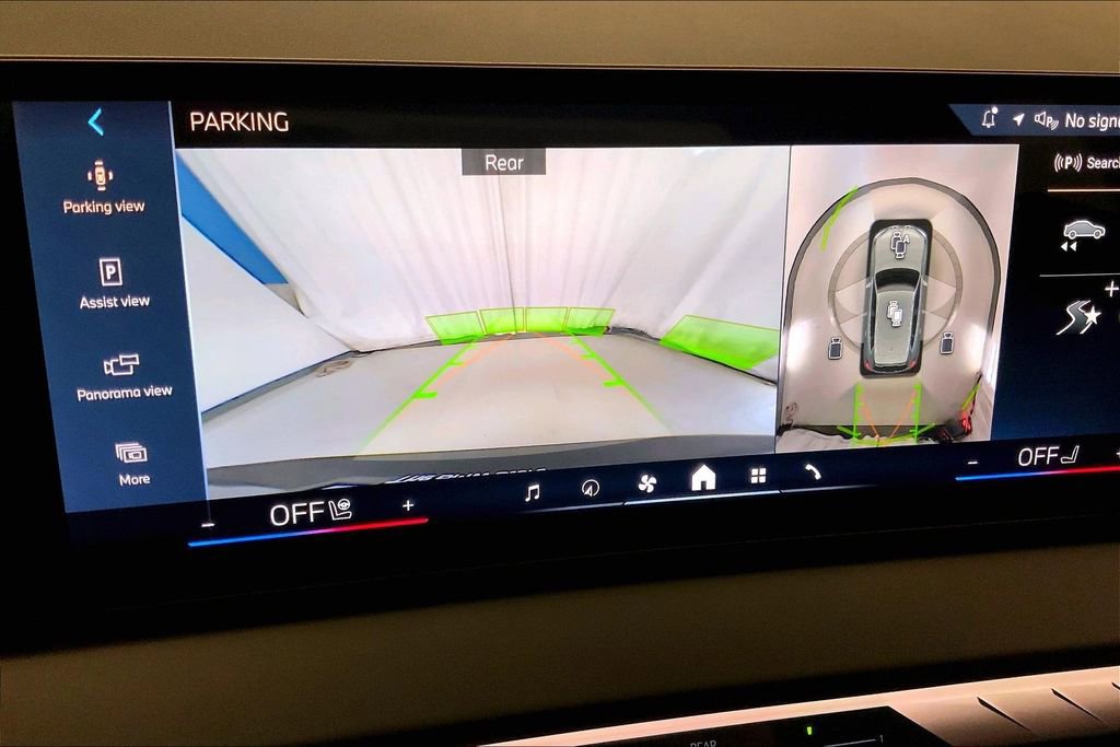 Used 2025 BMW X3 xDrive30i w/ Premium Package image 17