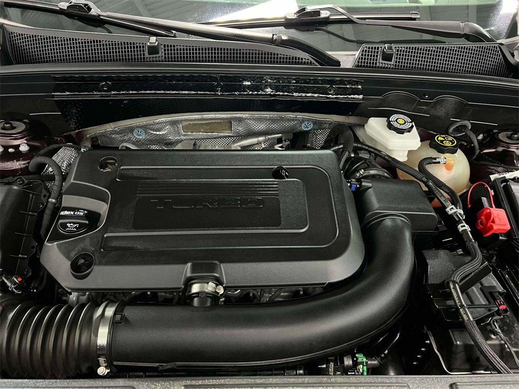 Used 2022 Buick Envision Avenir w/ Technology Package II image 37