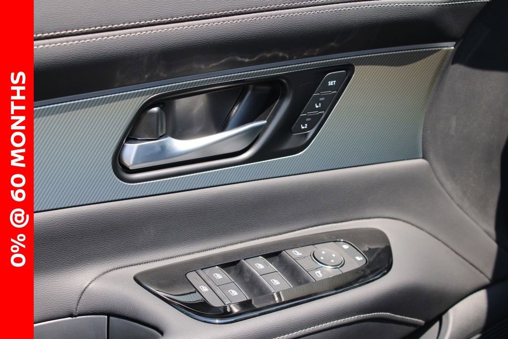 New 2025 Nissan Murano SL image 13