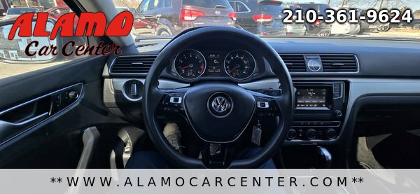Used 2016 Volkswagen Passat 1.8T S image 32