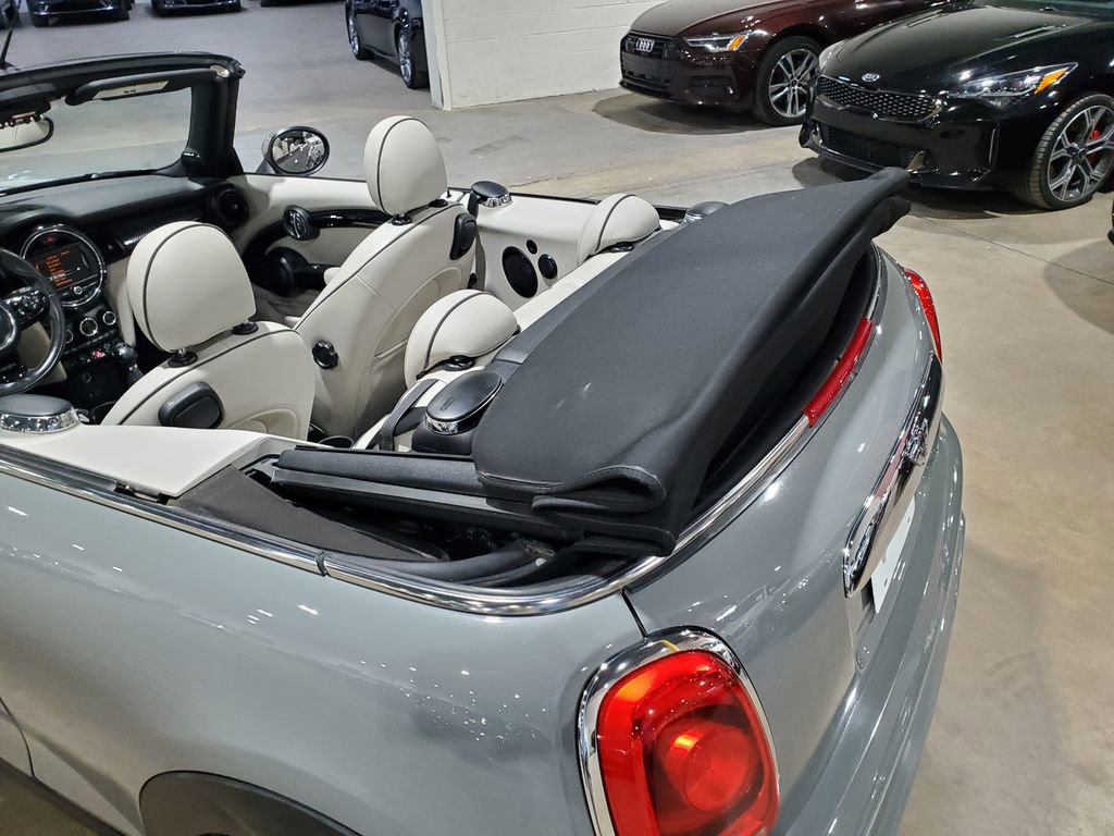 Used 2017 MINI Cooper S image 39