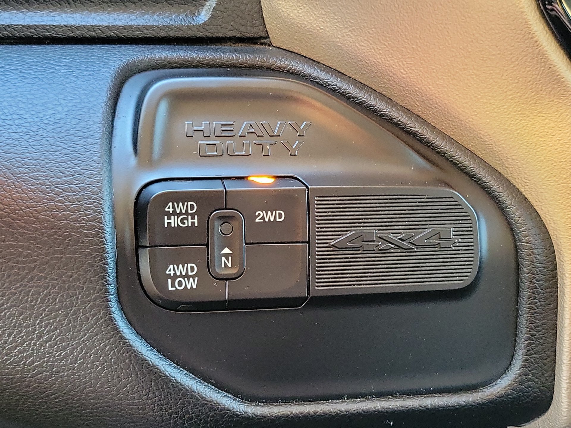 Certified 2024 RAM 2500 Laramie AWD/4WD image 18