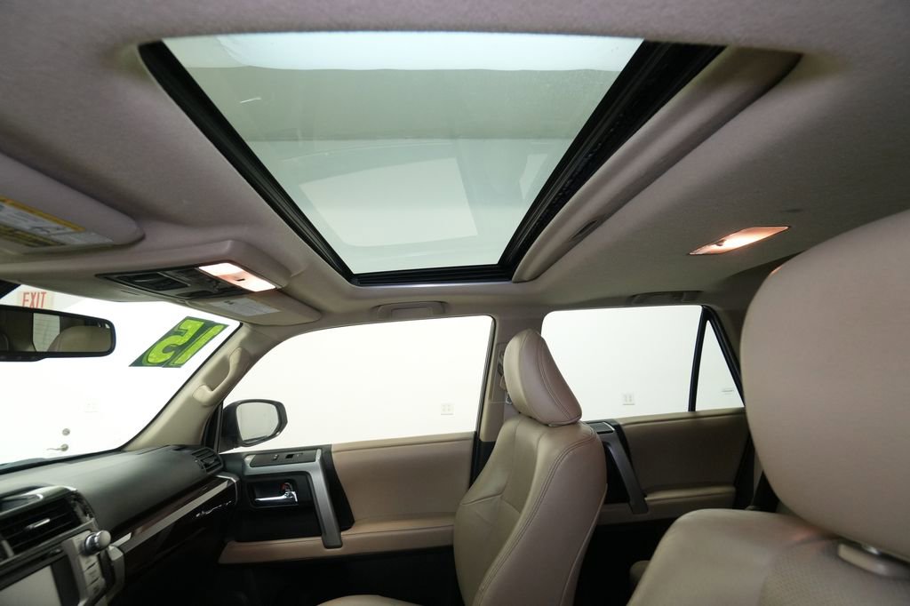 Used 2015 Toyota 4Runner Limited image 20