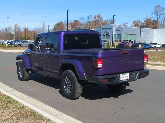 New 2026 Jeep Gladiator Sport AWD/4WD image 11