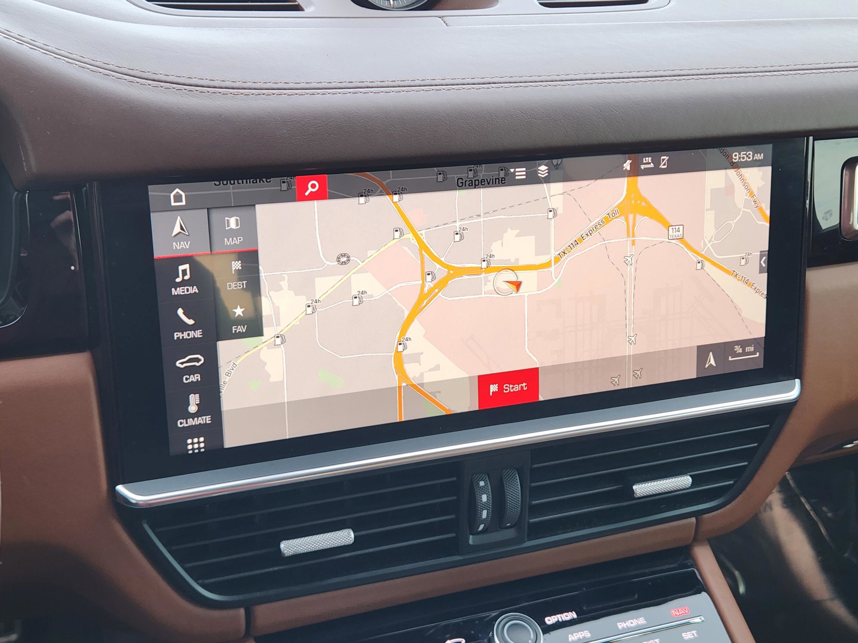 Used 2019 Porsche Cayenne Turbo image 17