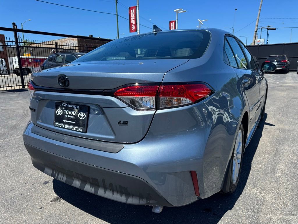 Certified 2026 Toyota Corolla LE w/ LE Premium Package FWD image 5