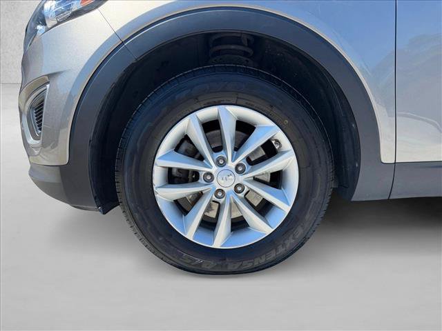 Used 2017 Kia Sorento FWD w/ LX Convenience Package image 25