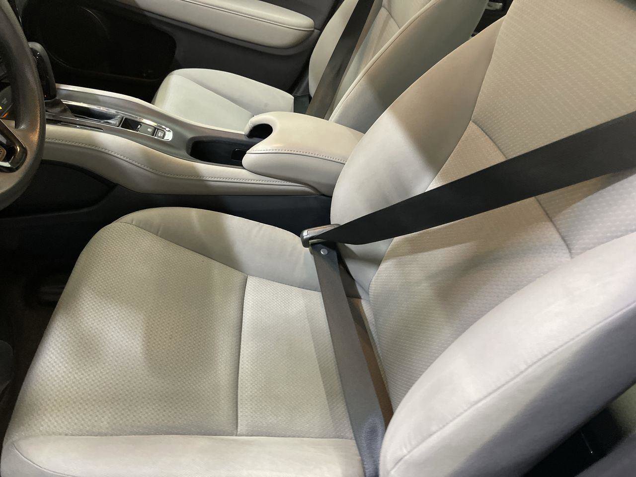 Used 2021 Honda HR-V LX image 11