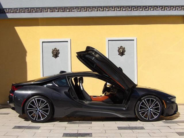 Used 2019 BMW i8 Coupe image 8