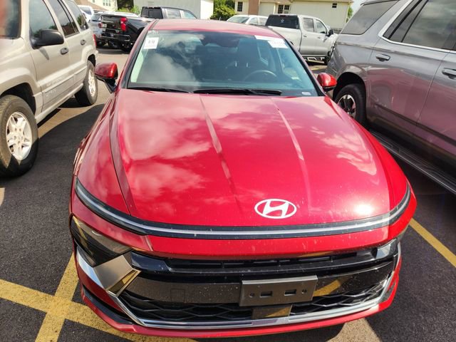 Used 2025 Hyundai Sonata SEL image 2