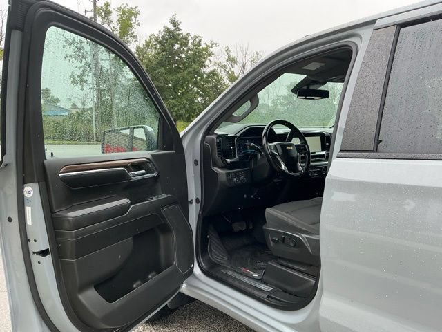 Used 2024 Chevrolet Silverado 1500 LT w/ All Star Edition Plus AWD/4WD image 10