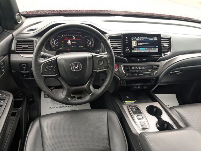 Used 2025 Honda Passport EX-L image 29