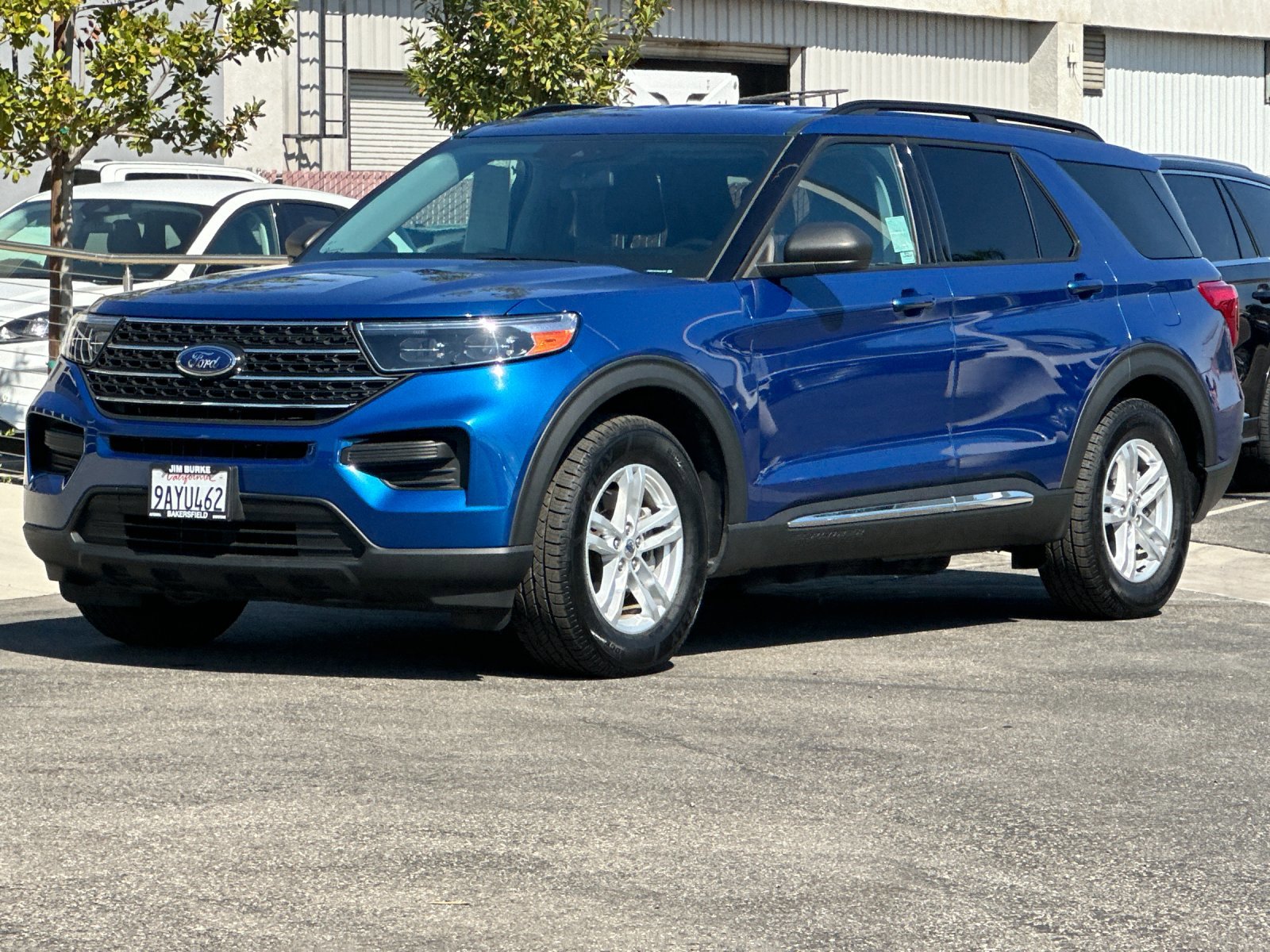 Certified 2022 Ford Explorer XLT w/ Class IV Trailer Tow Package image 9