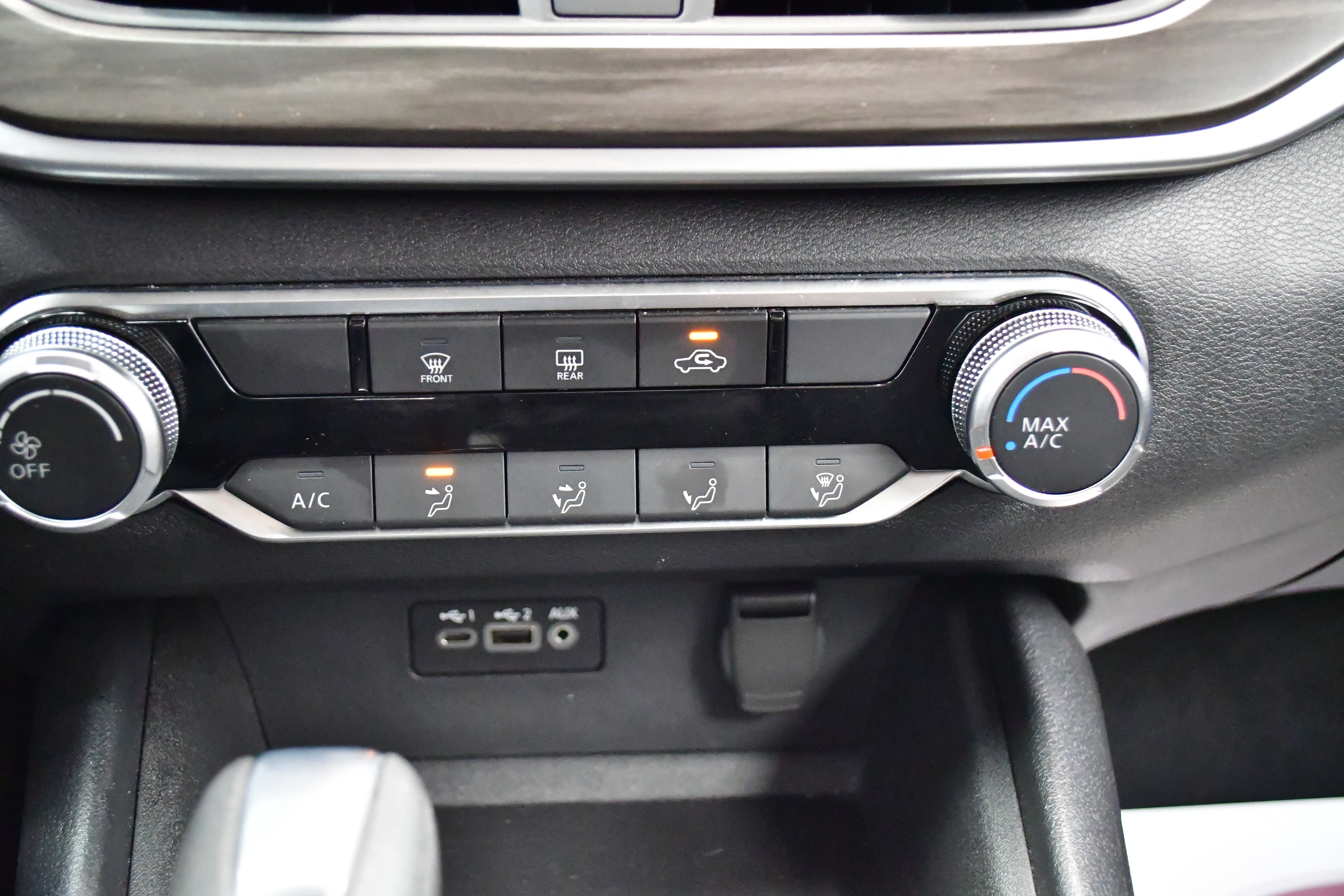 Used 2025 Nissan Altima 2.5 SV FWD image 26