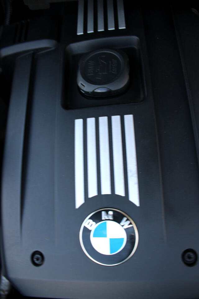 Used 2007 BMW 328i Convertible image 27