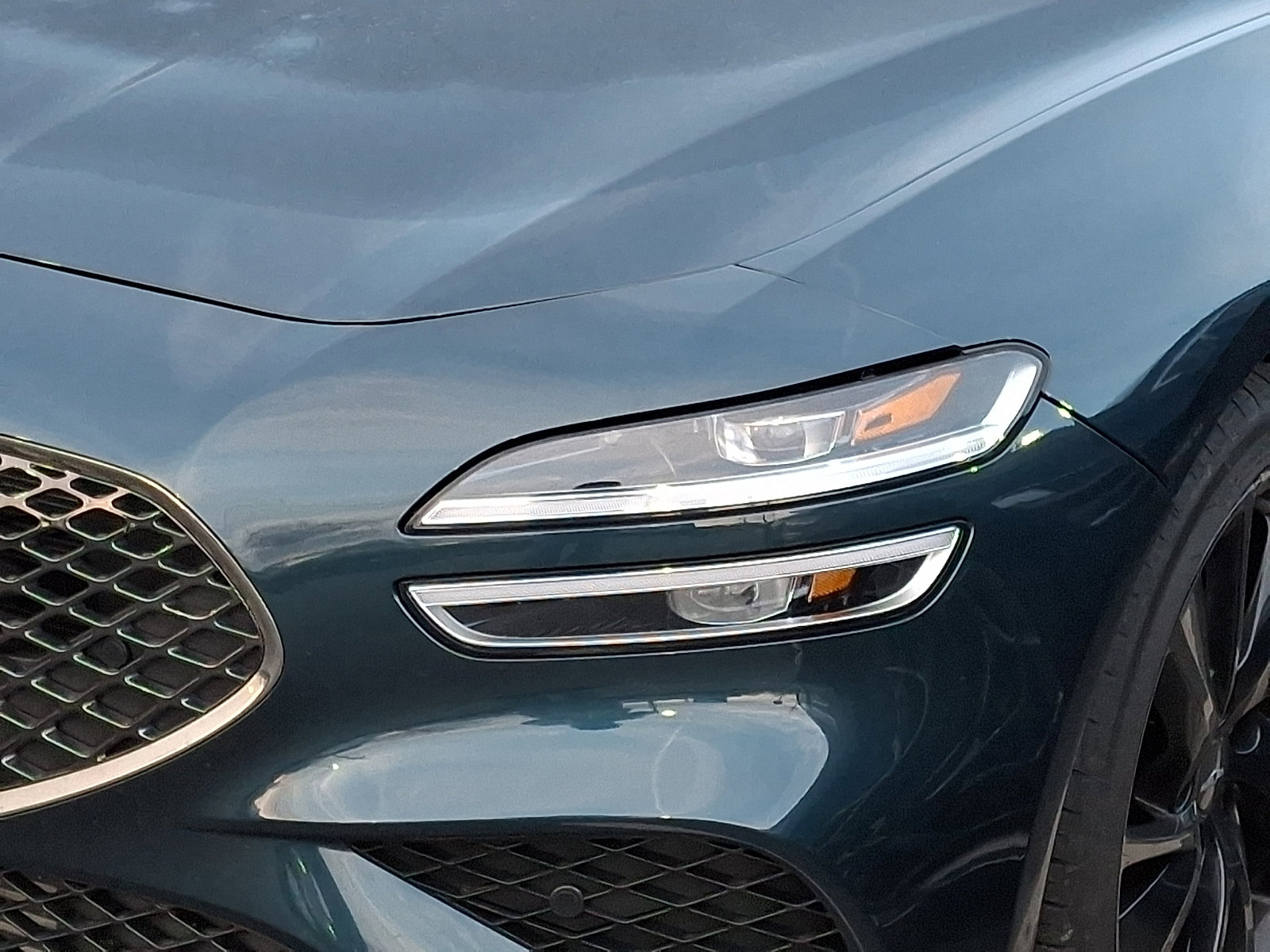 Certified 2023 Genesis G70 2.0T w/ Sport Prestige Package image 6