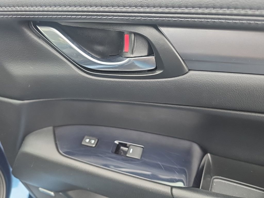 Used 2020 MAZDA CX-5 Touring image 42