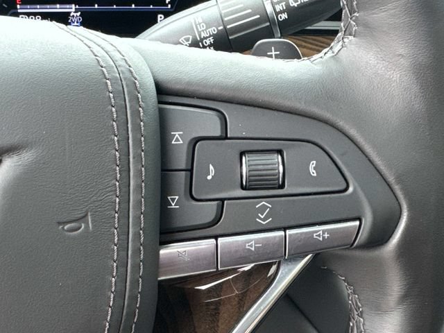 Certified 2024 Cadillac Escalade Sport Platinum AWD/4WD image 31