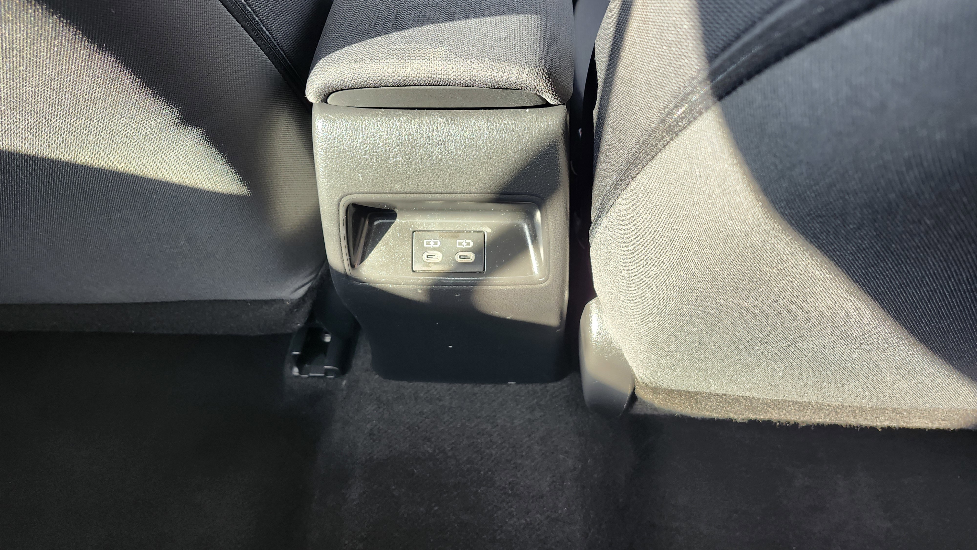 Used 2024 Toyota Corolla LE image 19