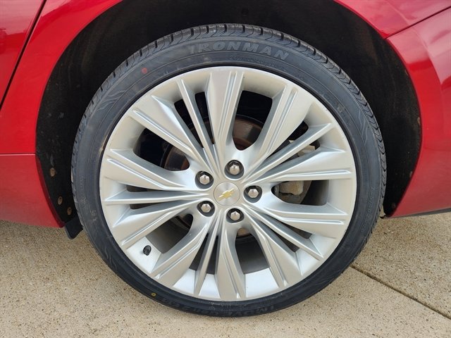 Used 2015 Chevrolet Impala LTZ image 13