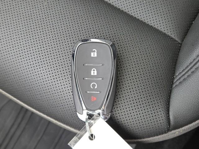 Used 2024 Chevrolet Trax ACTIV w/ Sunroof Package image 38