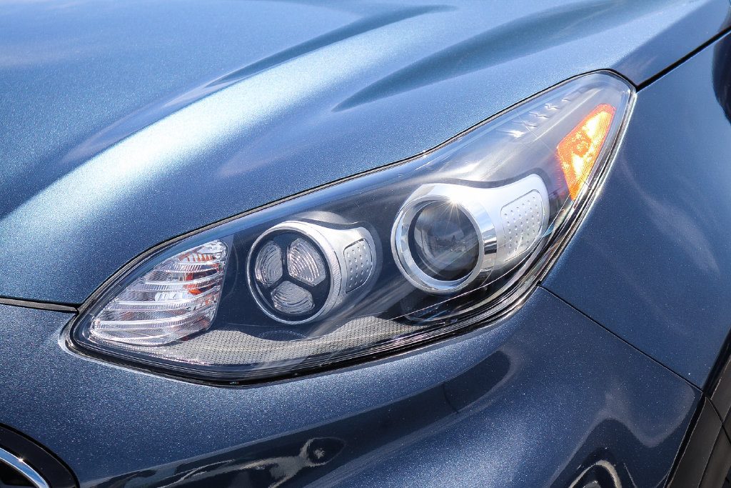 Certified 2022 Kia Sportage EX FWD image 7