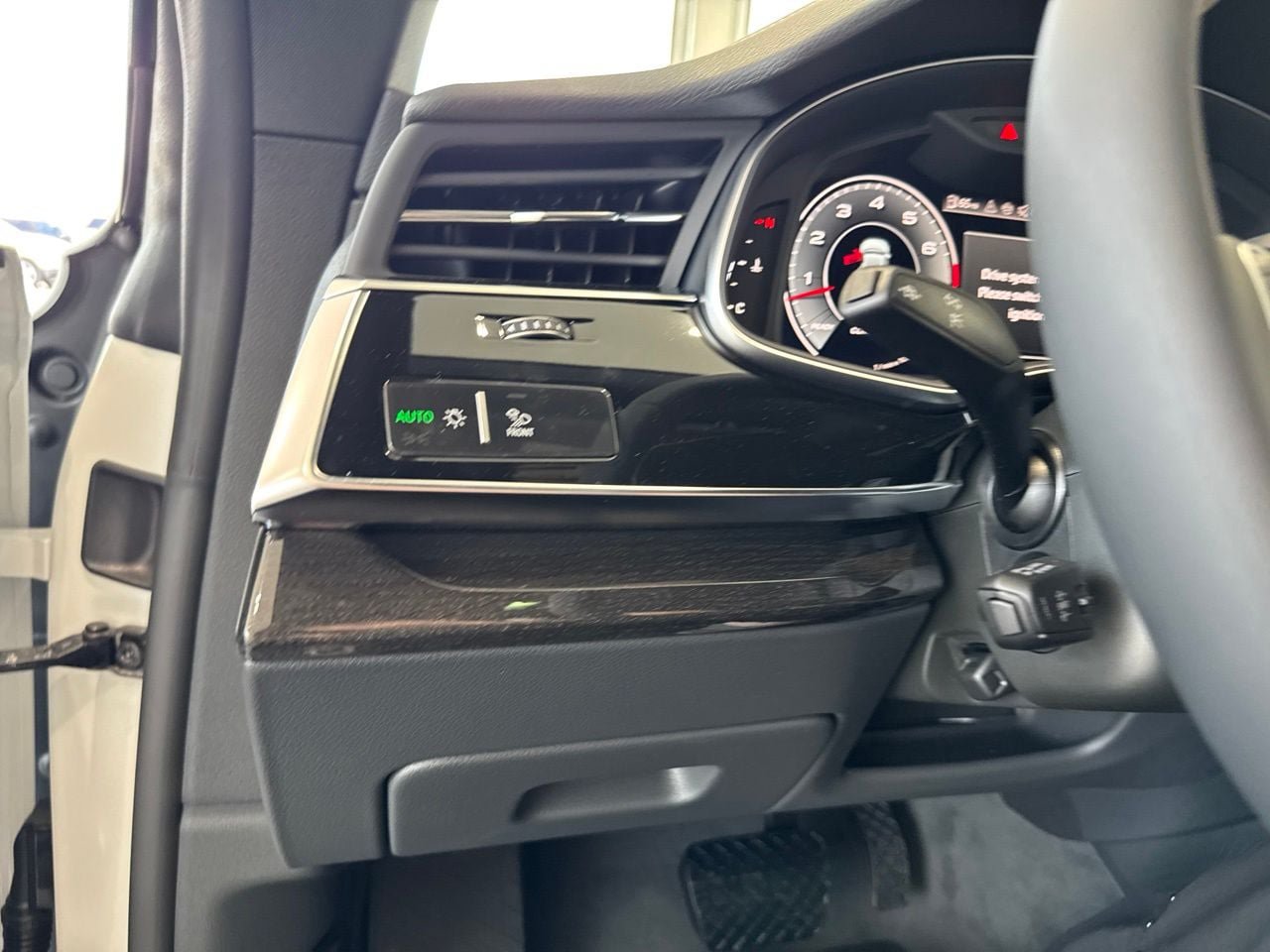 New 2026 Audi Q8 Premium Plus AWD/4WD image 34