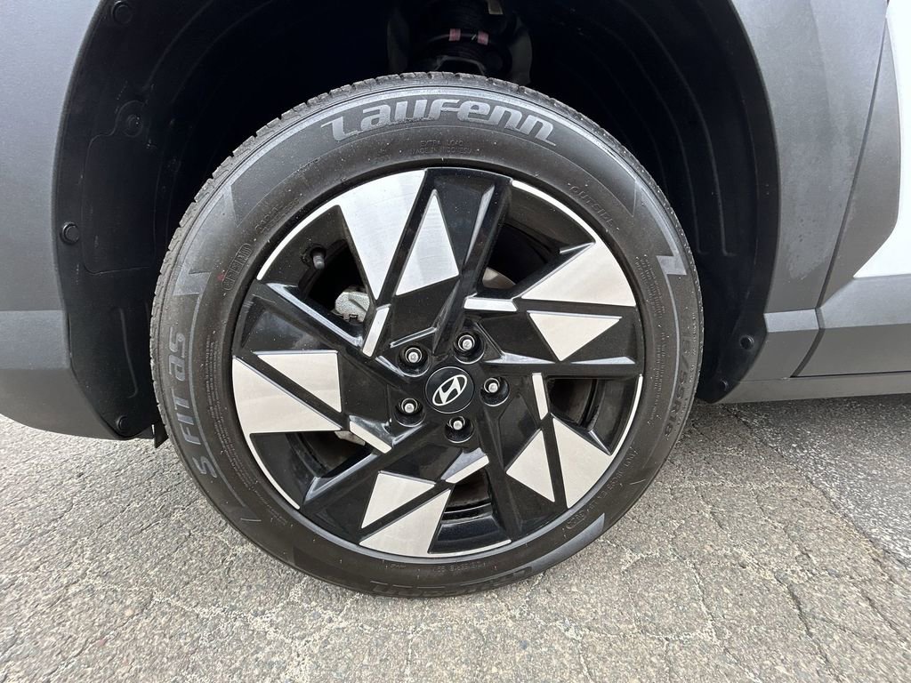 Used 2024 Hyundai Kona SEL image 10