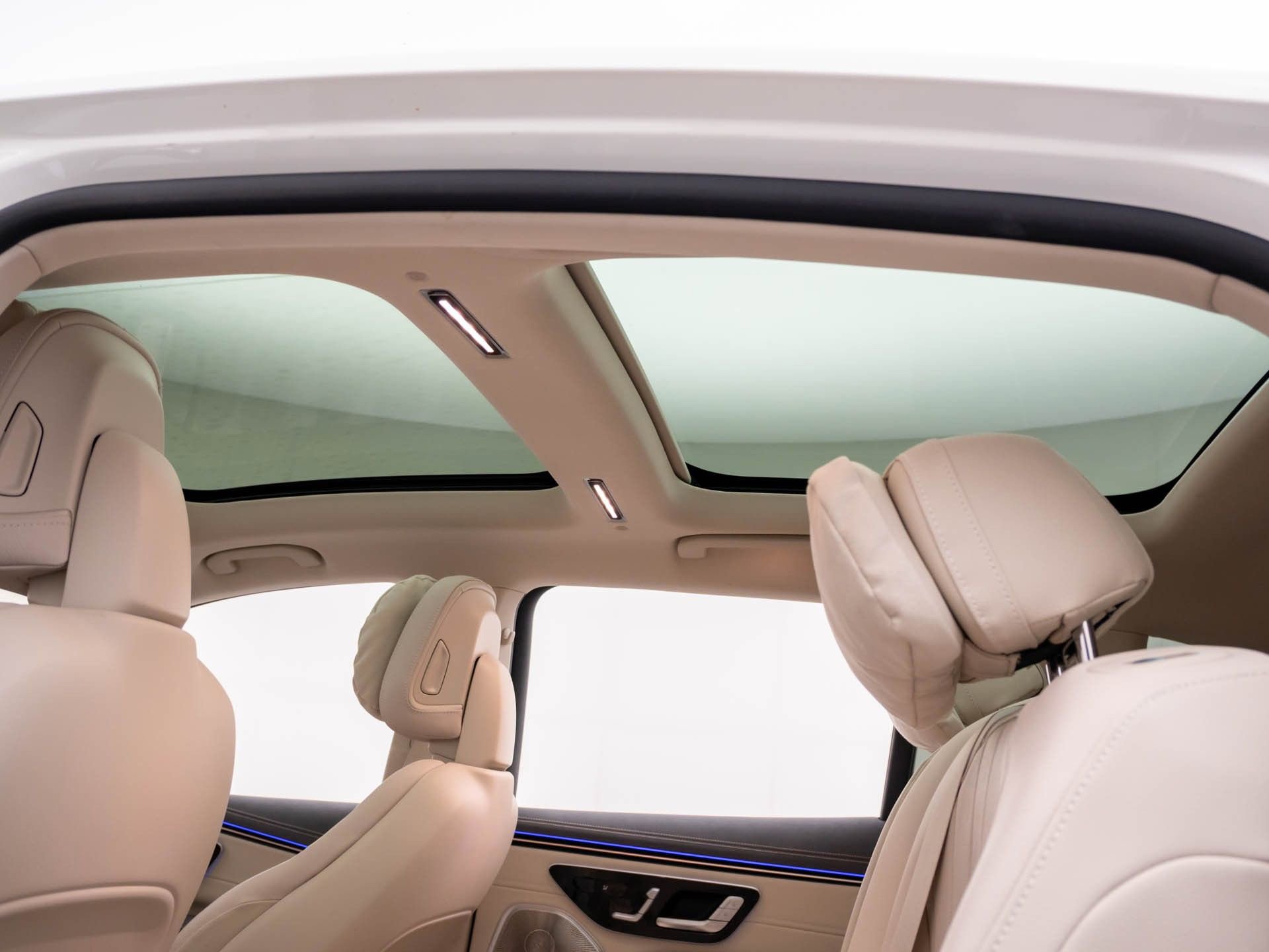 Used 2023 Mercedes-Benz EQS 580 4MATIC SUV image 23