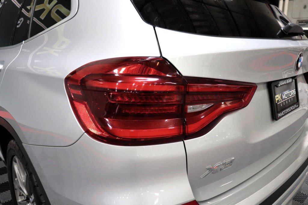 Used 2019 BMW X3 xDrive30i w/ Premium Package AWD/4WD image 5