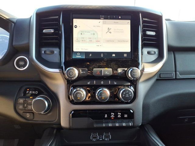 New 2026 RAM 1500 4x4 Crew Cab image 7