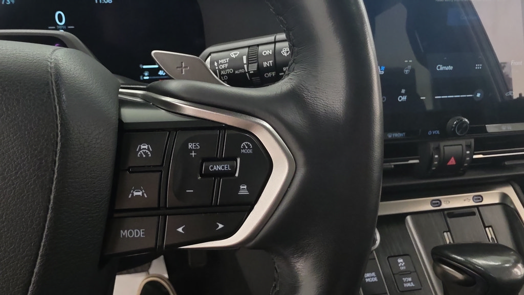 Certified 2024 Lexus GX 550 w/ Accessory Package (2T) AWD/4WD image 25