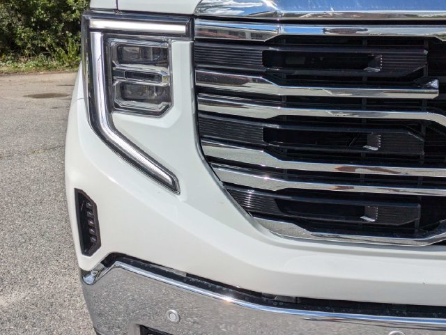 New 2026 GMC Sierra 1500 SLT w/ SLT Premium Package AWD/4WD image 11