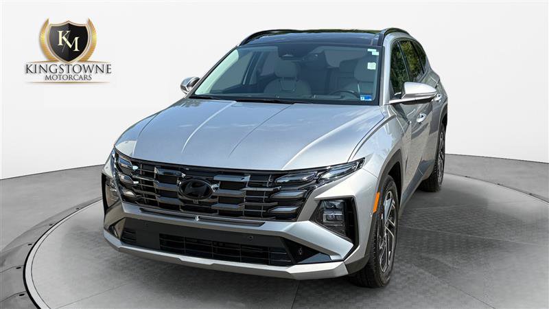 Used 2025 Hyundai Tucson Limited FWD image 1