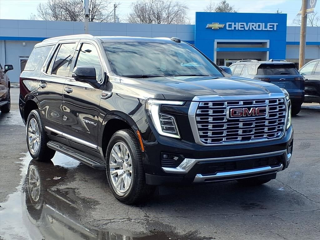 Used 2025 GMC Yukon Denali image 5
