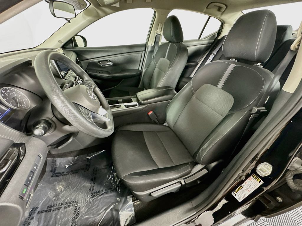 Used 2025 Nissan Sentra SV FWD image 27