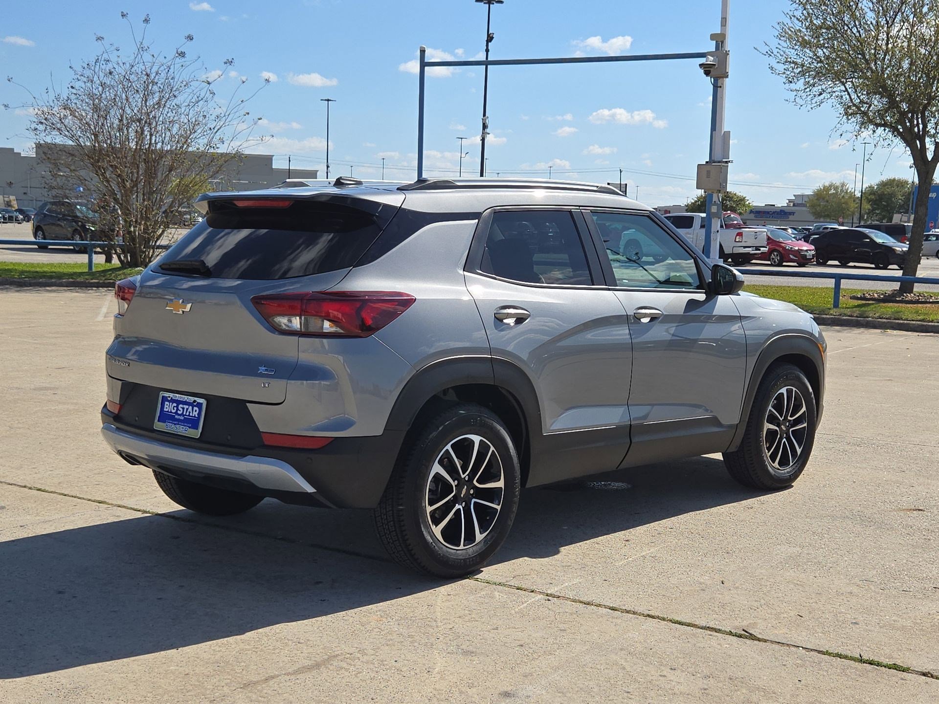 Used 2026 Chevrolet TrailBlazer LT w/ Driver Confidence Package image 3
