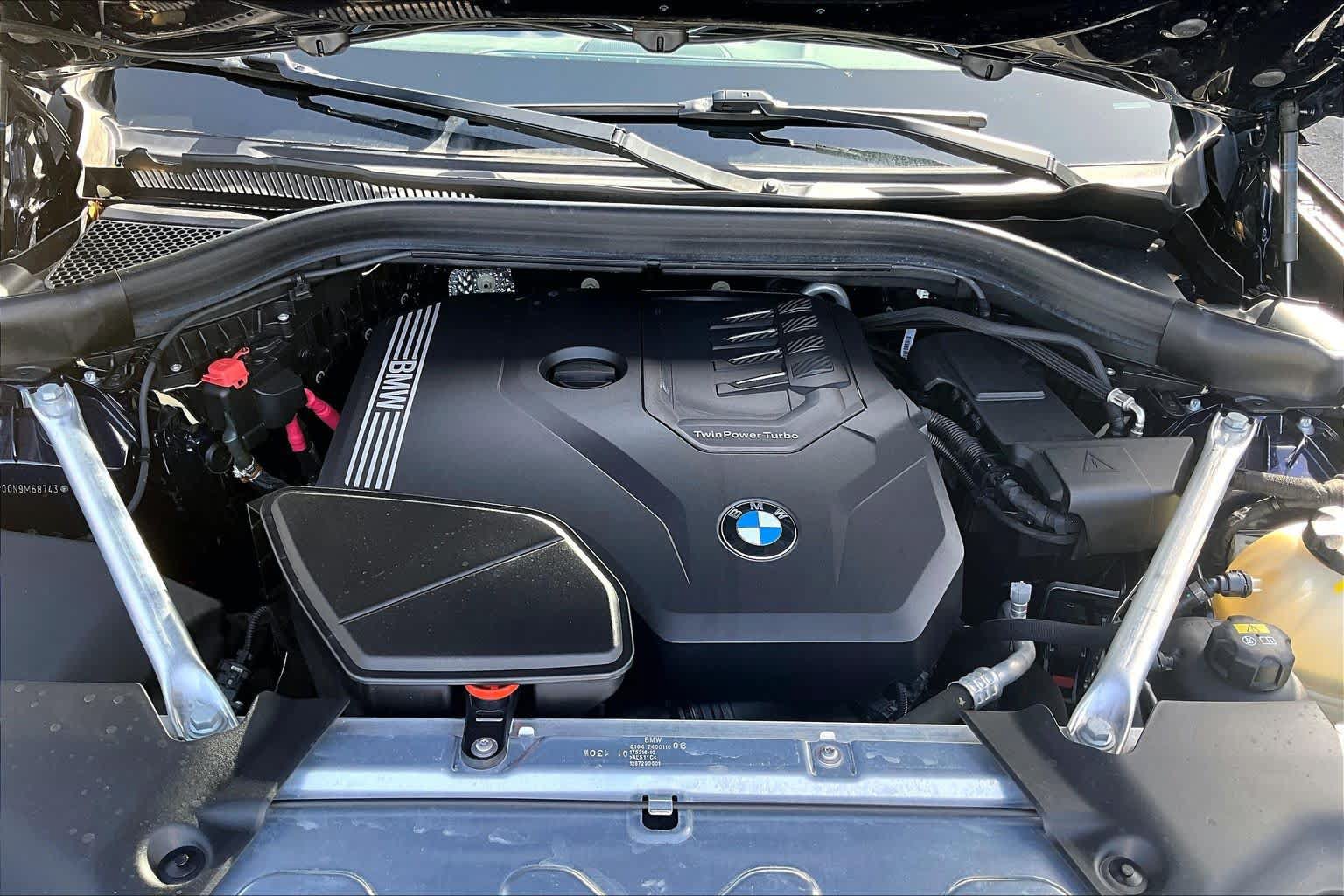 Used 2022 BMW X3 xDrive30i w/ M Sport Package 2 AWD/4WD image 32