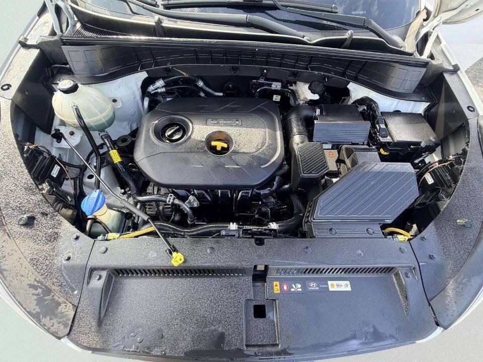 Used 2019 Hyundai Tucson SE w/ Cargo Package AWD/4WD image 11