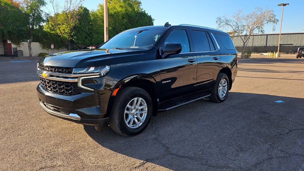 Used 2024 Chevrolet Tahoe LS w/ Driver Alert Package AWD/4WD image 4