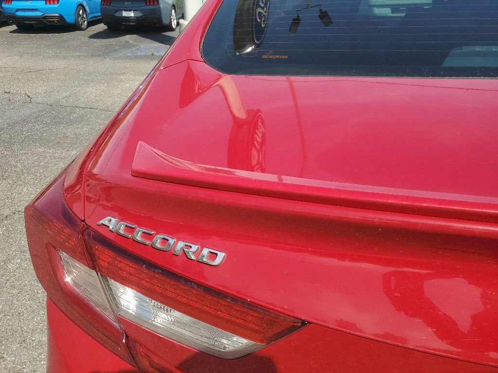 Used 2019 Honda Accord Sport image 9