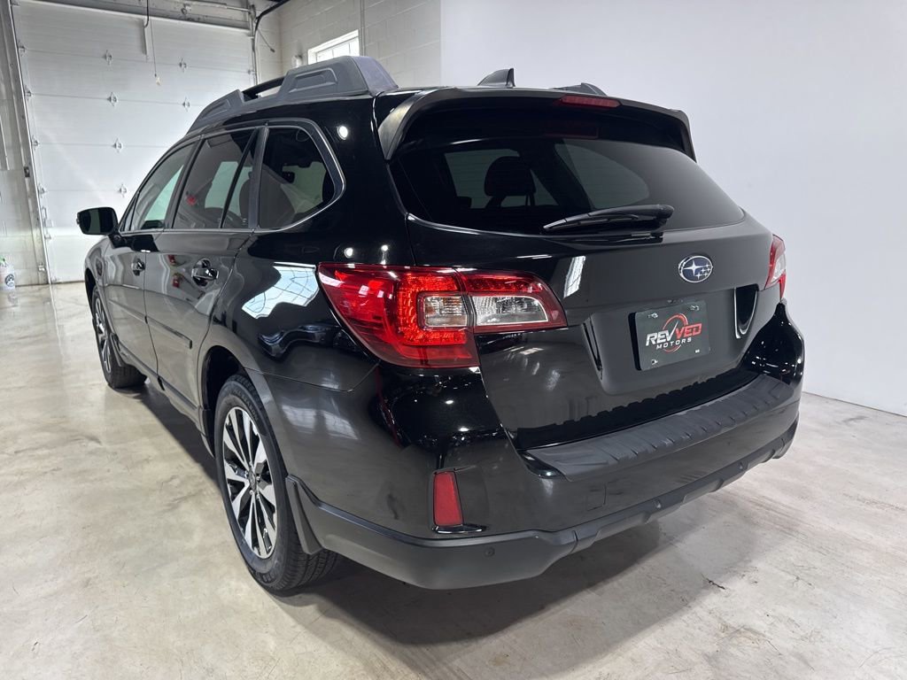 Used 2017 Subaru Outback 2.5i Limited AWD/4WD image 5