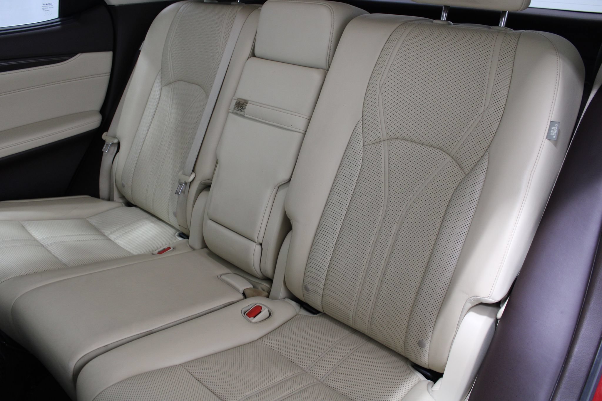 Used 2016 Lexus RX 450h AWD w/ Luxury Package image 18