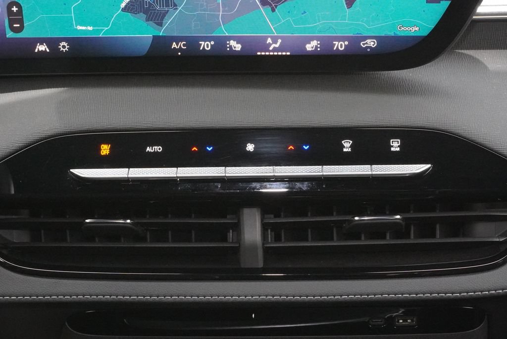 Used 2026 Buick Enclave Sport Touring FWD image 14