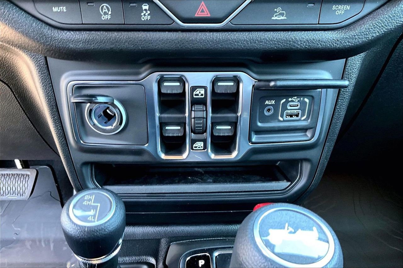 New 2026 Jeep Wrangler Sport S AWD/4WD image 17