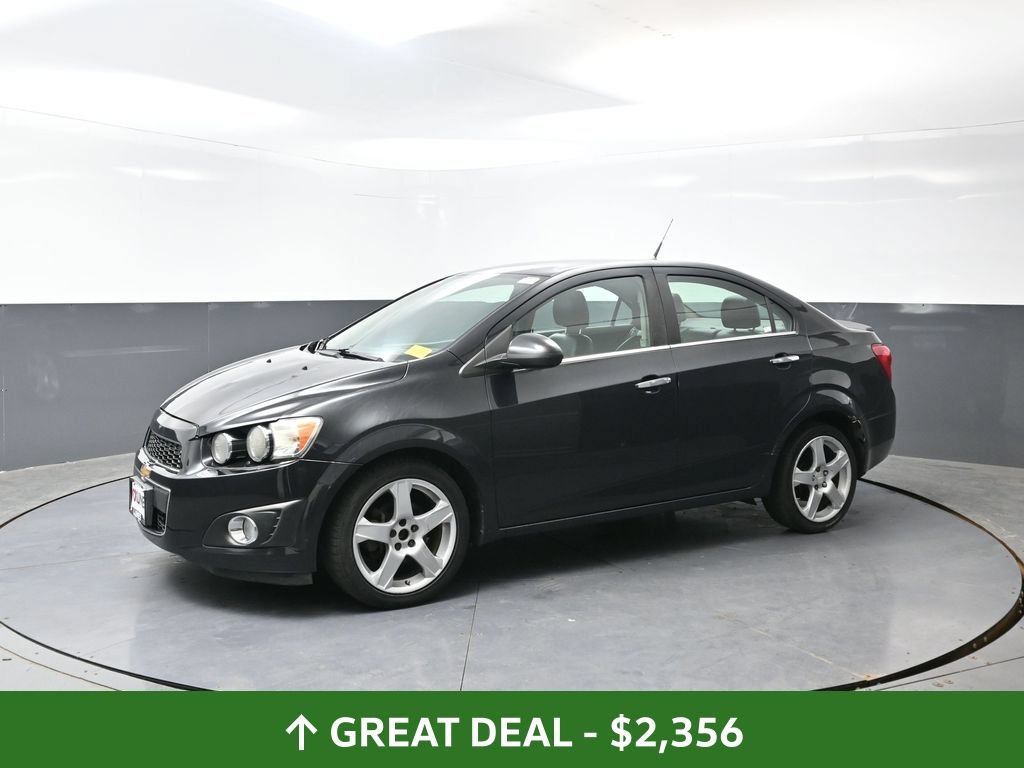 Used 2014 Chevrolet Sonic LTZ FWD image 8