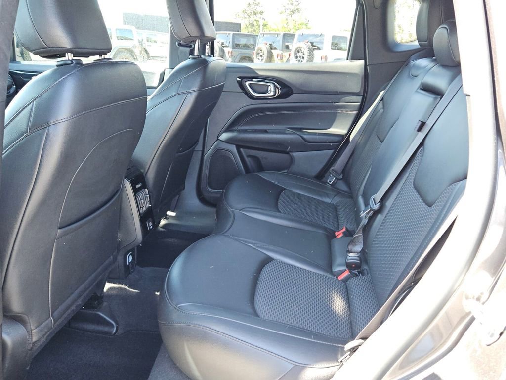 Used 2022 Jeep Compass Altitude image 11